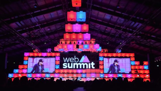 escenario de Web Summit 2018